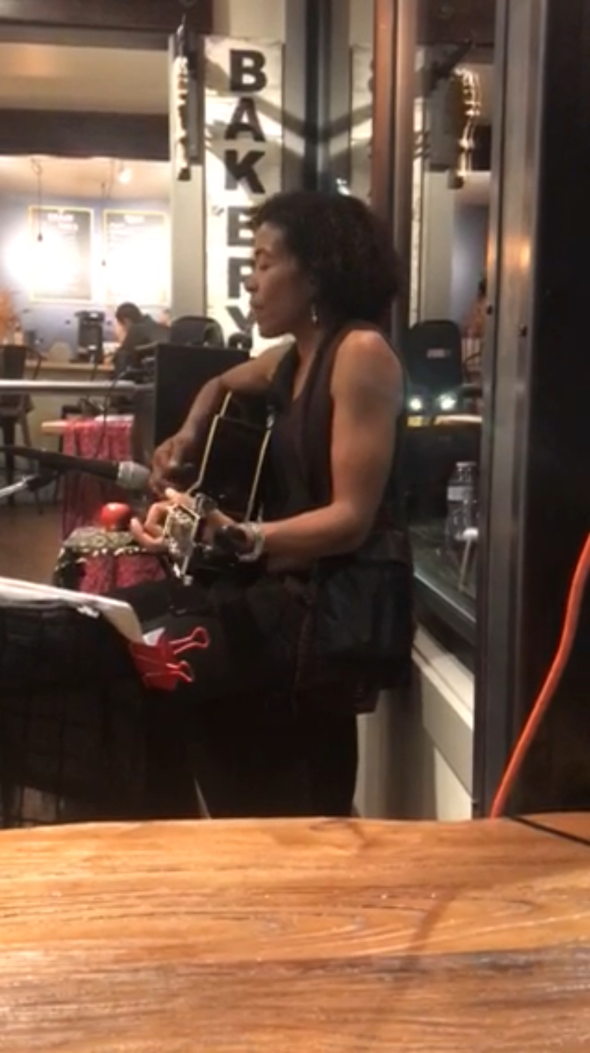 51a4d199-27b7-49d8-8ac4-3d805af97488